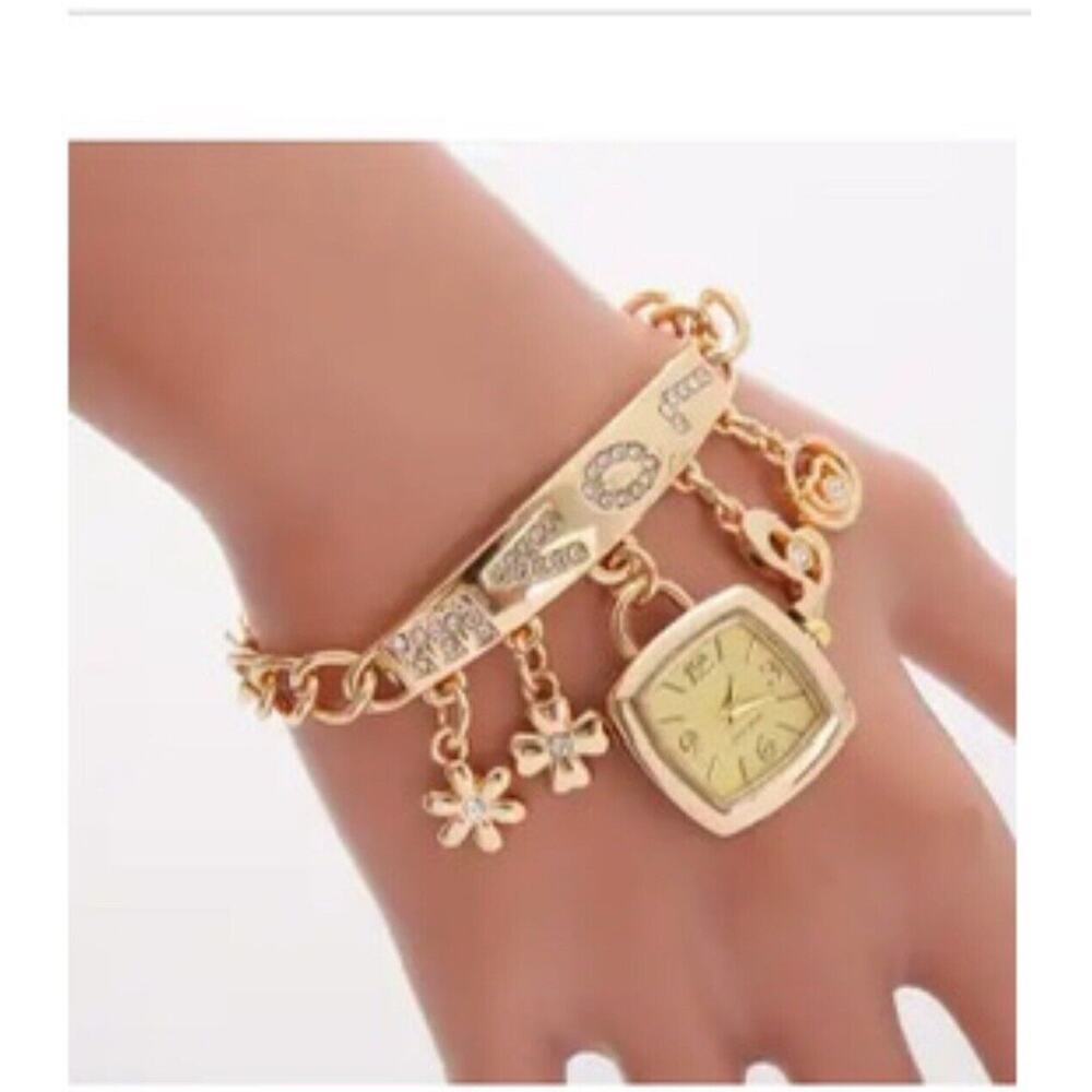 Mary Kay NEW Elegant -Chic Rhinestone-Encrusted Love Heart Watch -